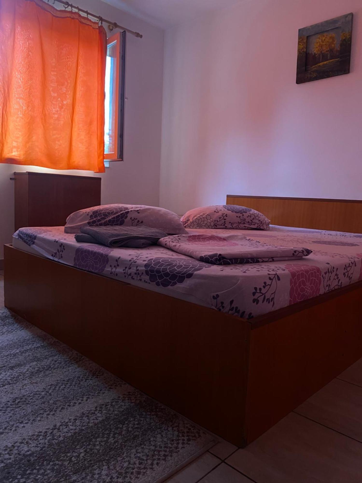 Willa Quiet Garden 1St Floor Bukareszt Zewnętrze zdjęcie